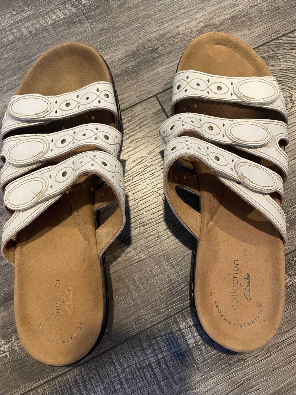 Clarks White Triple-Strap Leather  Comfort Mules size 7